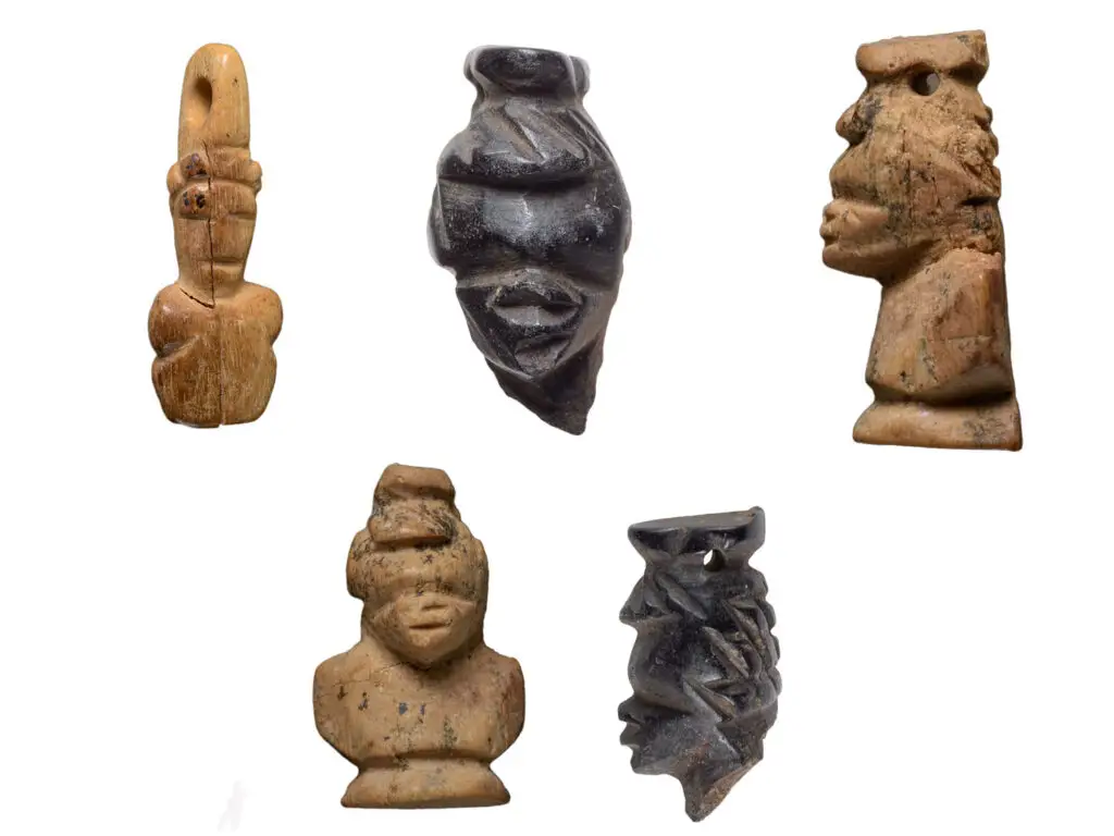Discovery of Ebony Figurines in Tel Malhata
